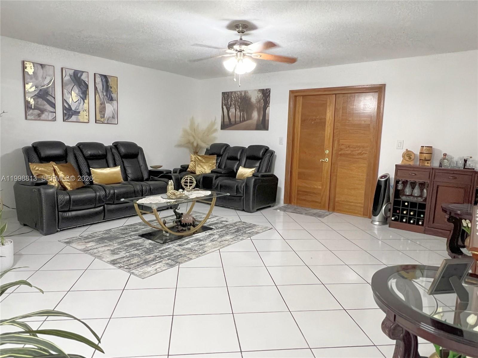 10140 Southwest 26th Terrace Miami, FL 33165 - Photo 36 of 70