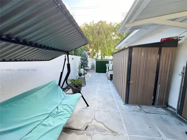 $1,100,000 | 10140 Southwest 26th Terrace, Miami, FL 33165