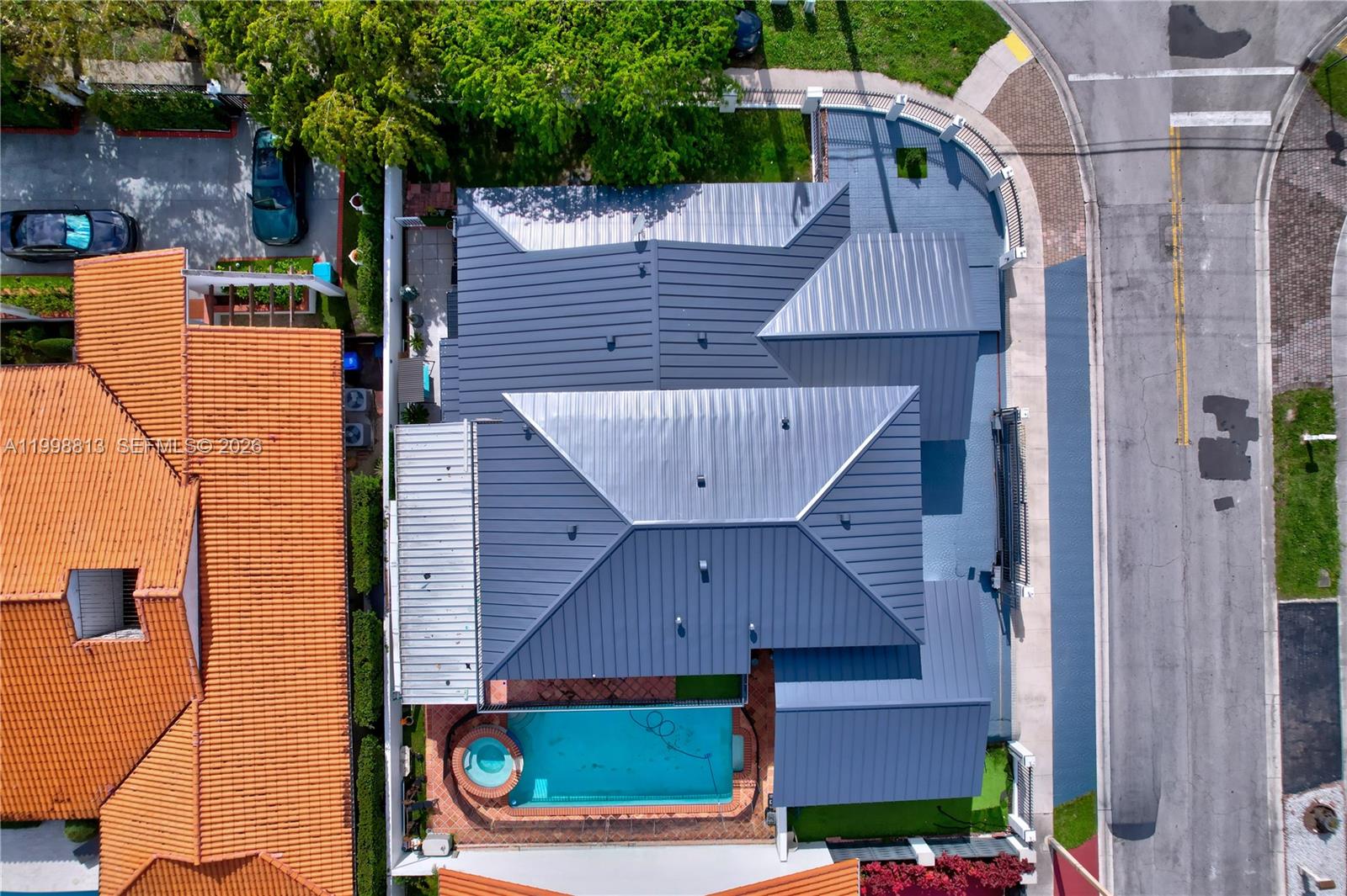 10140 Southwest 26th Terrace Miami, FL 33165 - Photo 51 of 70 an aerial view of a house with garden space and sitting area