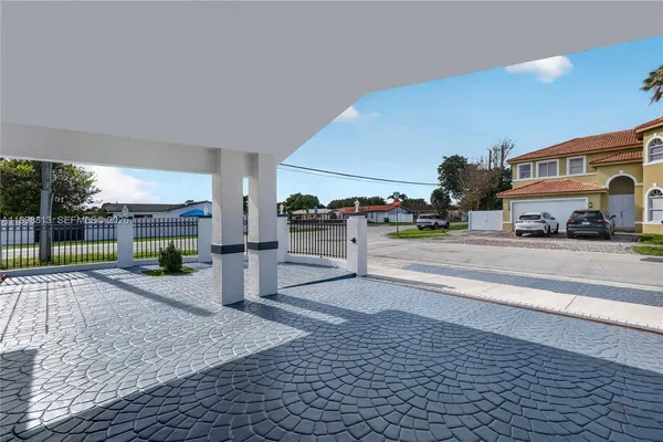 $1,100,000 | 10140 Southwest 26th Terrace, Miami, FL 33165