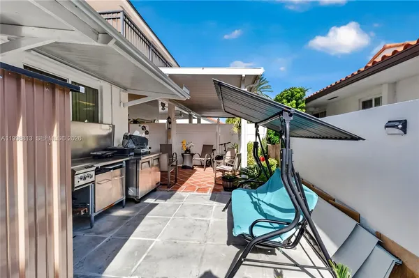 $1,100,000 | 10140 Southwest 26th Terrace, Miami, FL 33165