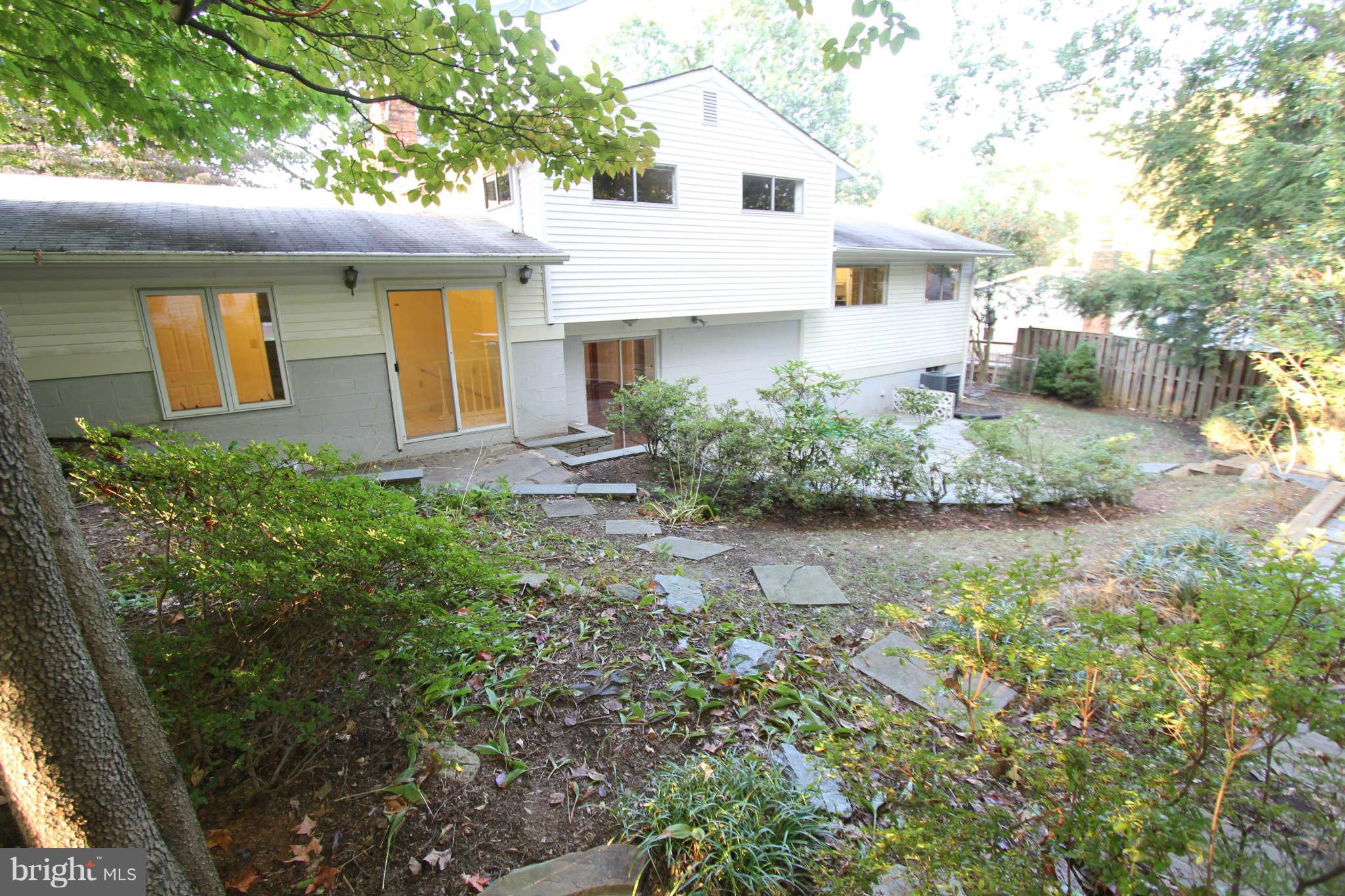 5002 Randolph Road Rockville, MD 20852 - Photo 22 of 30 Exterior (General)