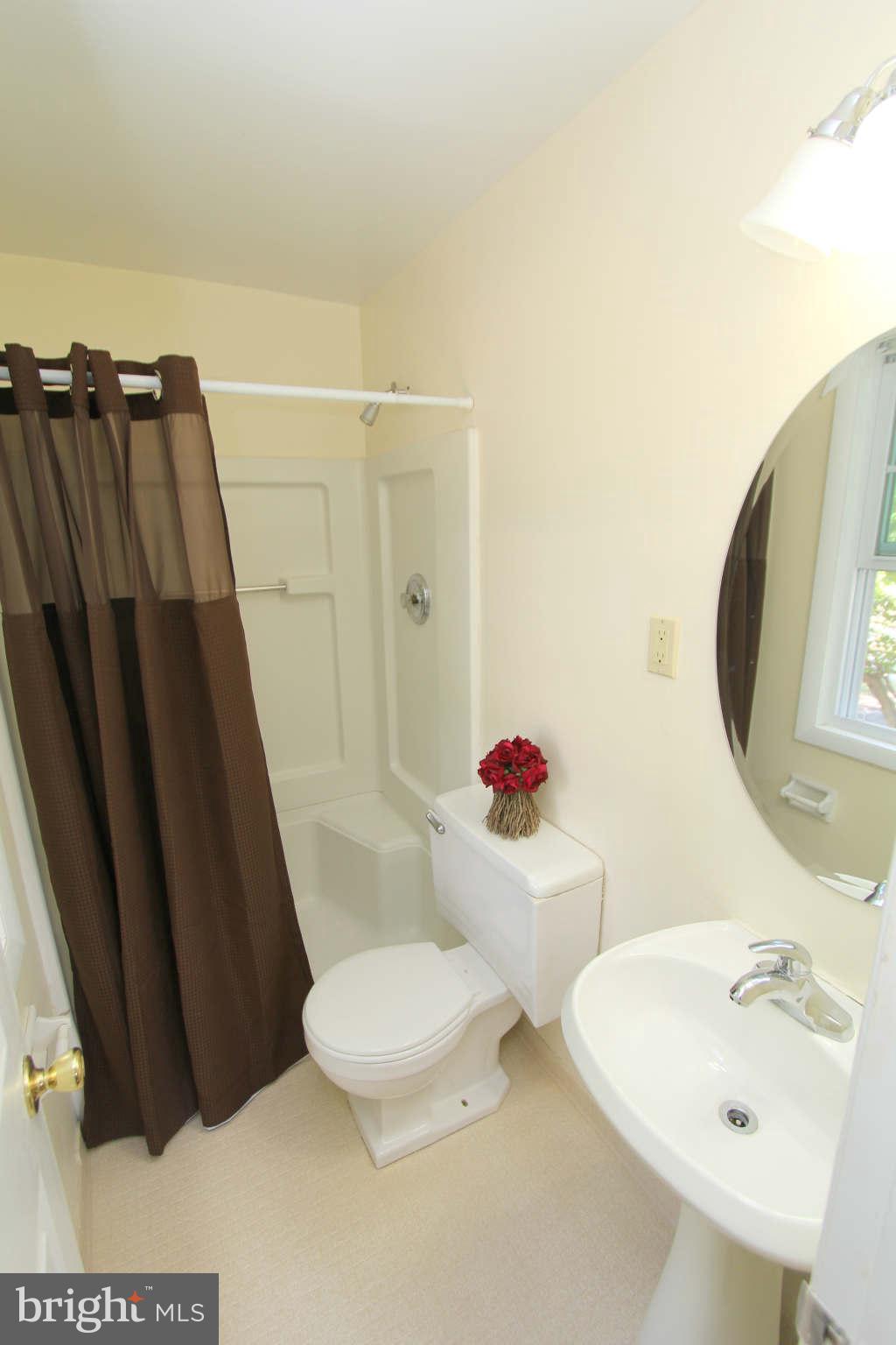 5002 Randolph Road Rockville, MD 20852 - Photo 8 of 30 Interior (General)