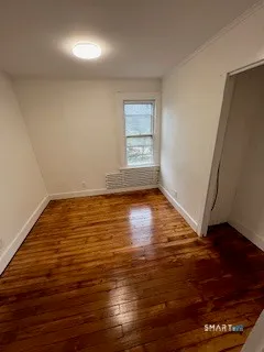 $2,650 | 30 Grove Street, Branford, CT 06405