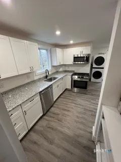 $2,650 | 30 Grove Street, Branford, CT 06405