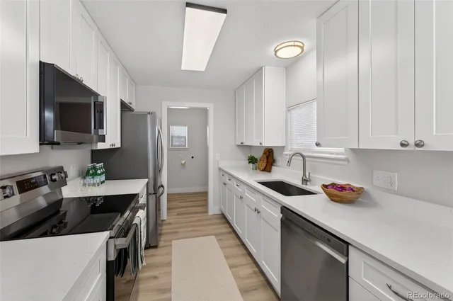 $379,900 | 1341 Jamaica Street, Aurora, CO 80010