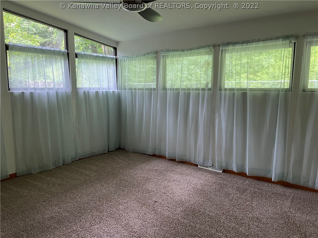 910 Chappell Road Charleston, WV 25304 - Photo 25 of 36 Gallery Image 25
