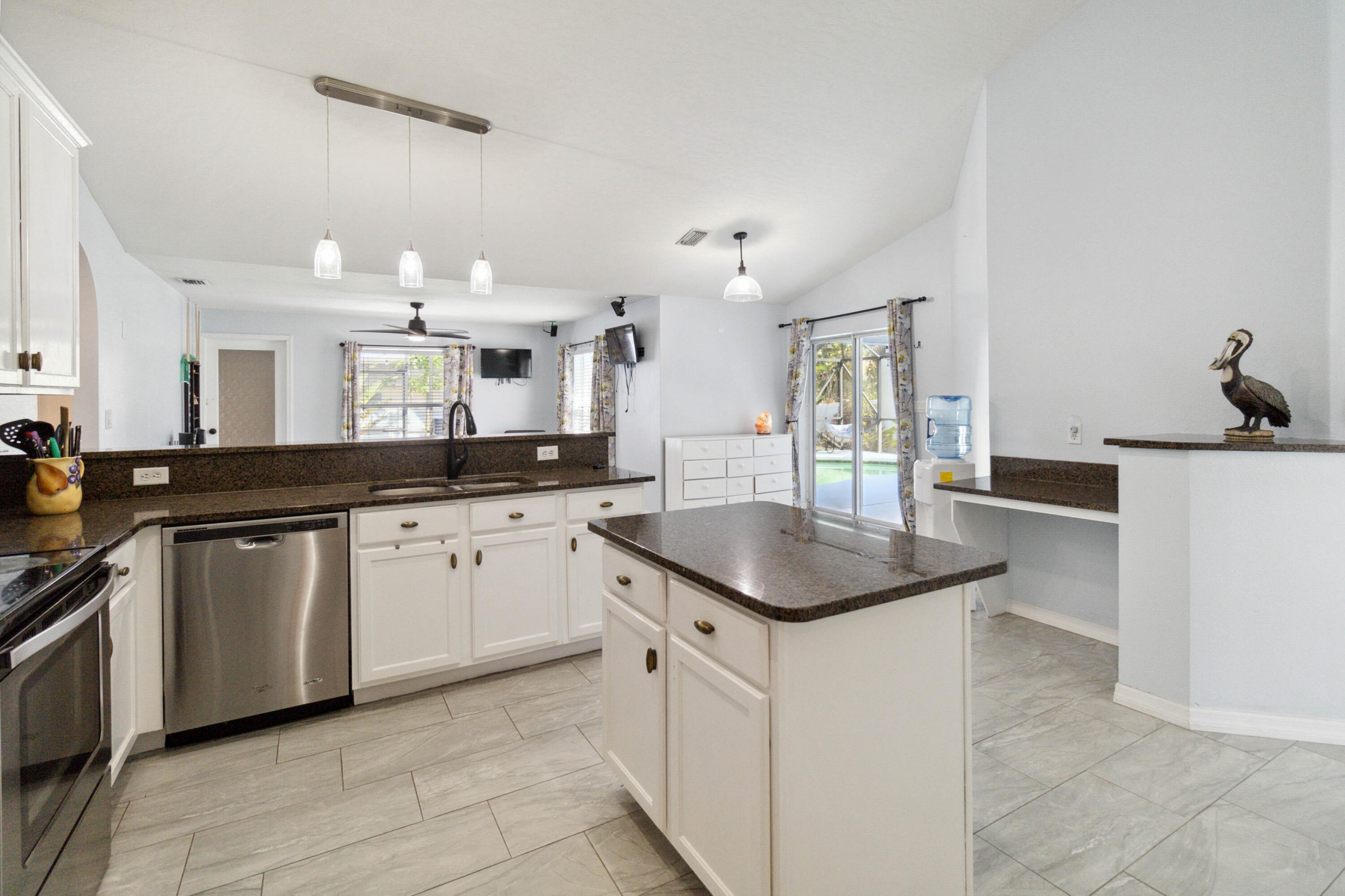 1062 Welch Road Southeast Palm Bay, FL 32909 - Photo 6 of 34 016