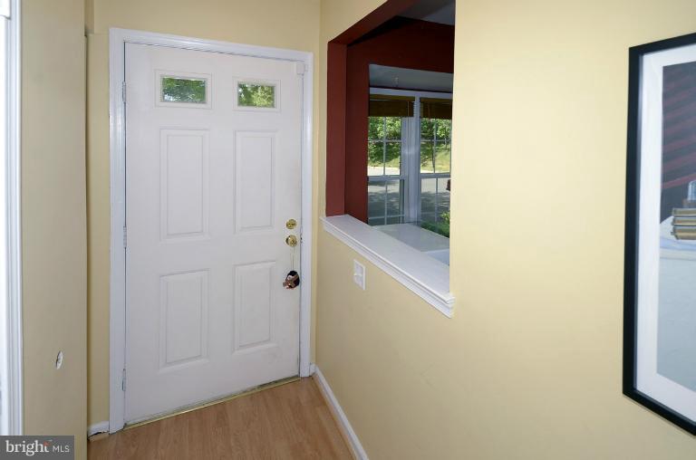 8550 Springfield Oaks Drive Springfield, VA 22153 - Photo 1 of 16 Foyer