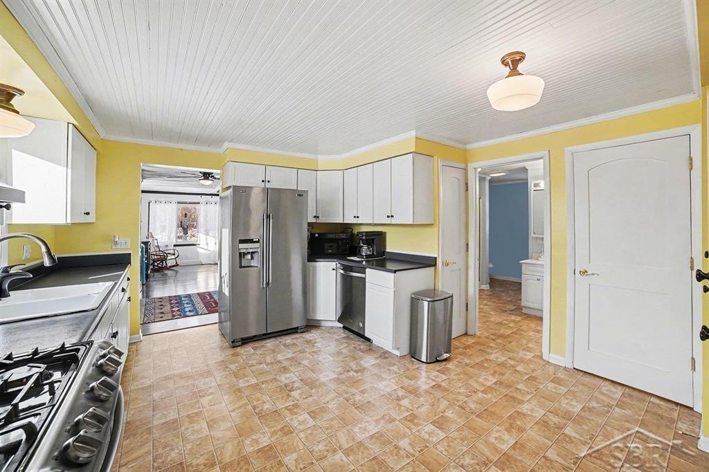11851 North Crystal Road Vestaburg, MI 48891 - Photo 11 of 52