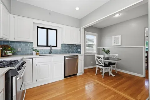 $500,000 | 203 West 66th Terrace, Kansas City, MO 64113