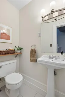 $500,000 | 203 West 66th Terrace, Kansas City, MO 64113