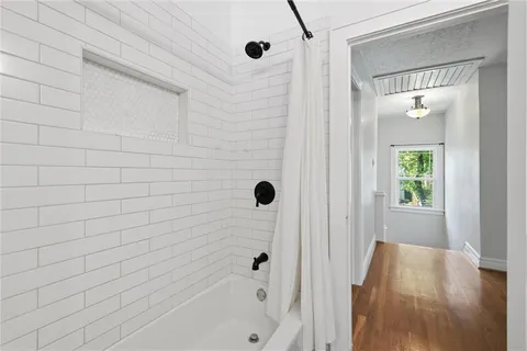 $500,000 | 203 West 66th Terrace, Kansas City, MO 64113