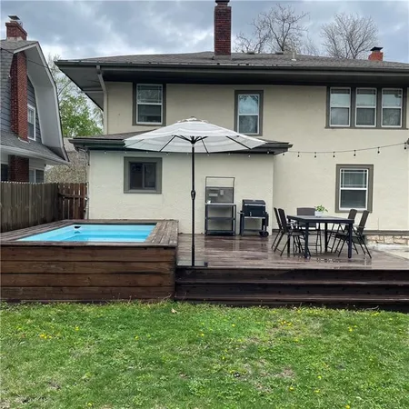 $500,000 | 203 West 66th Terrace, Kansas City, MO 64113