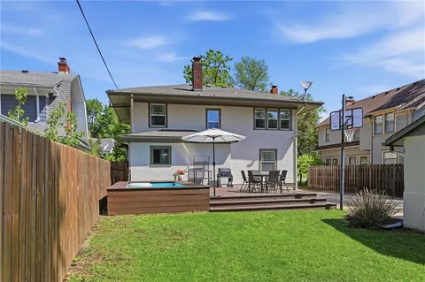 $500,000 | 203 West 66th Terrace, Kansas City, MO 64113