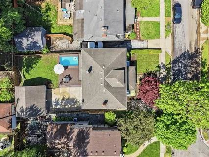 $500,000 | 203 West 66th Terrace, Kansas City, MO 64113