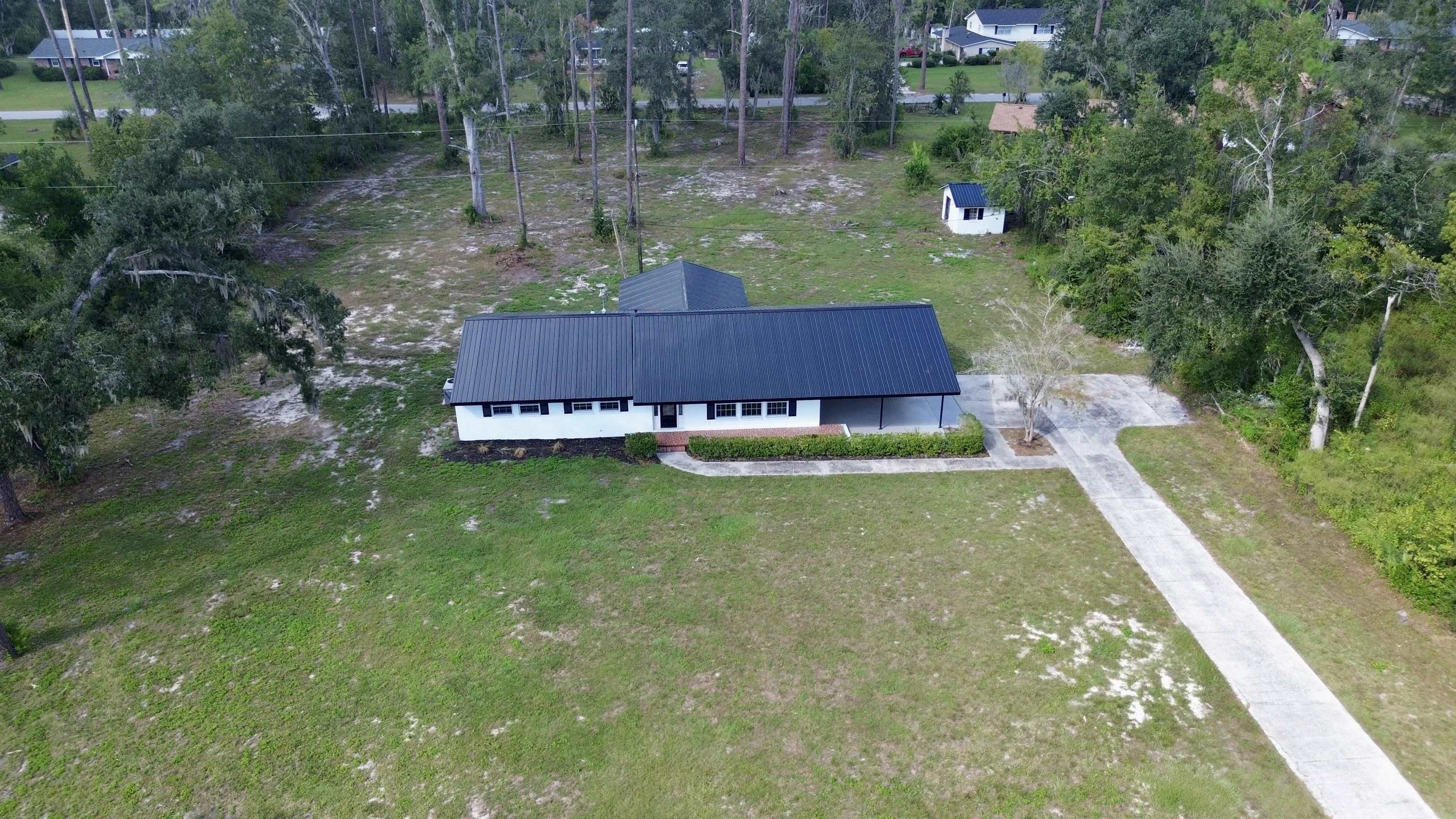 136 Palmetto Street Perry, FL 32348 - Photo 3 of 36