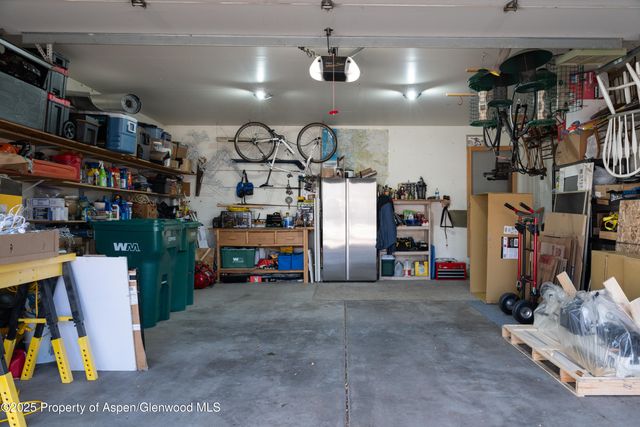 $840,000 | 592 Canyon Creek Drive, Glenwood Springs, CO 81601