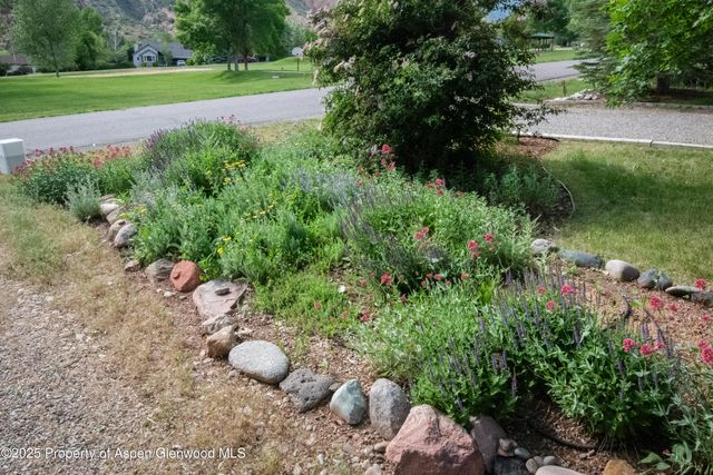 $840,000 | 592 Canyon Creek Drive, Glenwood Springs, CO 81601