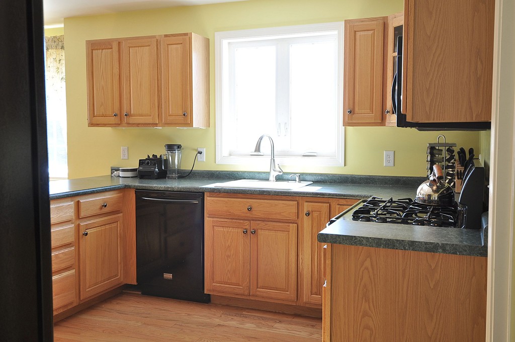 84 Brookview Road, Unit 84 Windham, NH 03087 - Photo 7 of 30