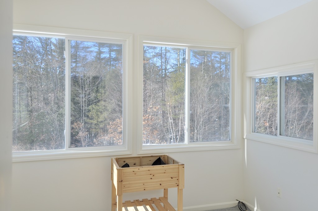 84 Brookview Road, Unit 84 Windham, NH 03087 - Photo 10 of 30