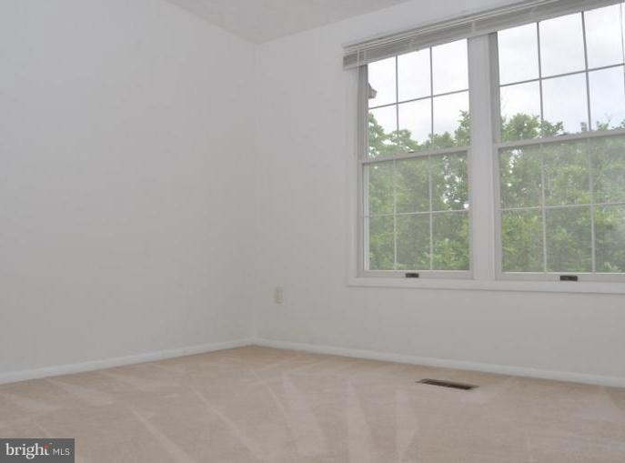 1630 Barnstead Drive Reston, VA 20194 - Photo 19 of 25 Bedroom (Master)