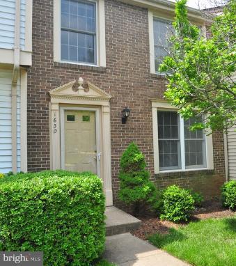 1630 Barnstead Drive Reston, VA 20194 - Photo 3 of 25 Exterior (Front)