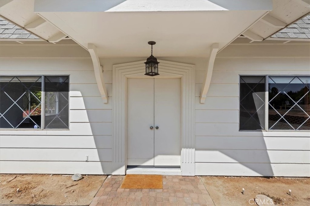10555 Robinson Avenue Riverside, CA 92505 - Photo 16 of 65