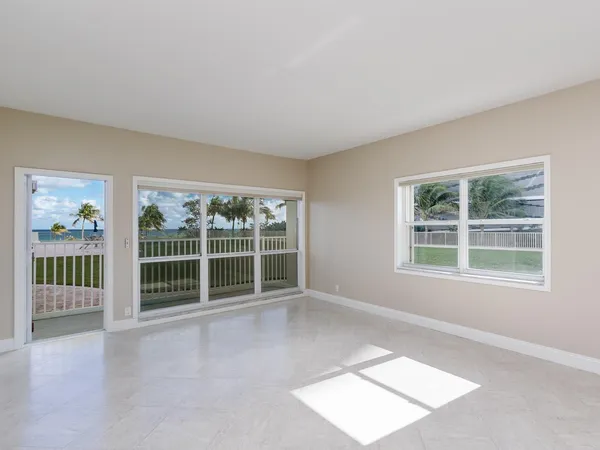$3,200 | 750 North Ocean Boulevard, Unit 210, Pompano Beach, FL 33062