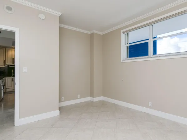 $3,200 | 750 North Ocean Boulevard, Unit 210, Pompano Beach, FL 33062