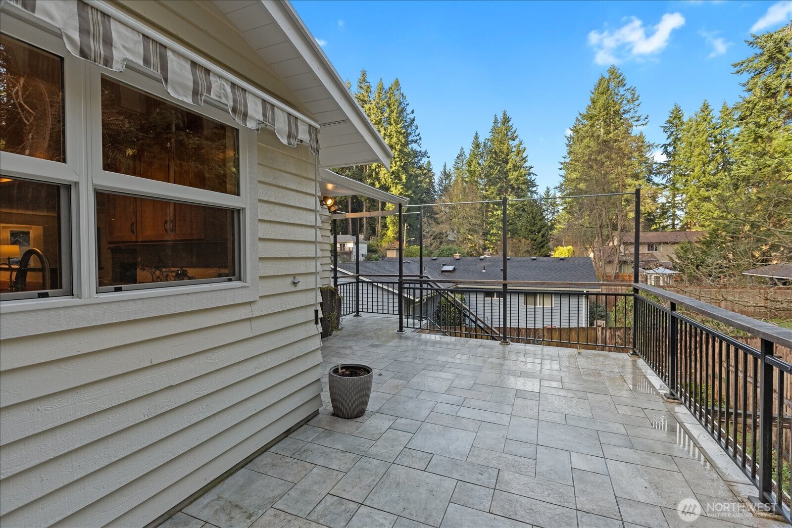 20331 83rd Avenue West Edmonds, WA 98026 - Photo 32 of 40