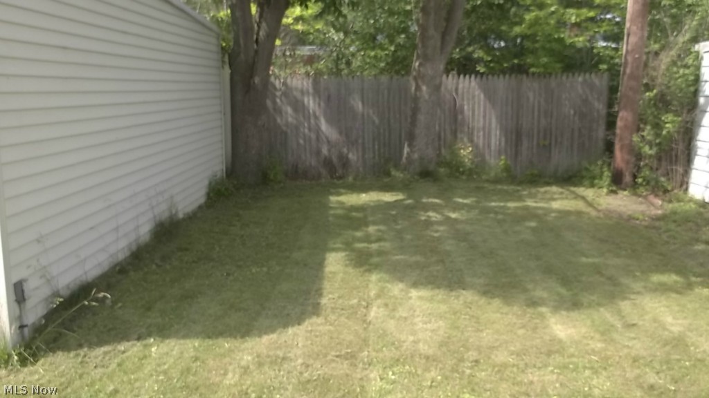 4401 Baintree Road University Heights, OH 44118 - Photo 22 of 25