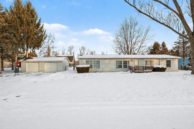 $199,900 | 616 West North Street, Tekonsha, MI 49092