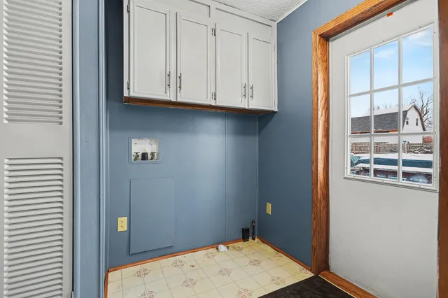 $199,900 | 616 West North Street, Tekonsha, MI 49092