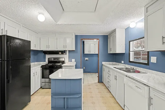 $199,900 | 616 West North Street, Tekonsha, MI 49092