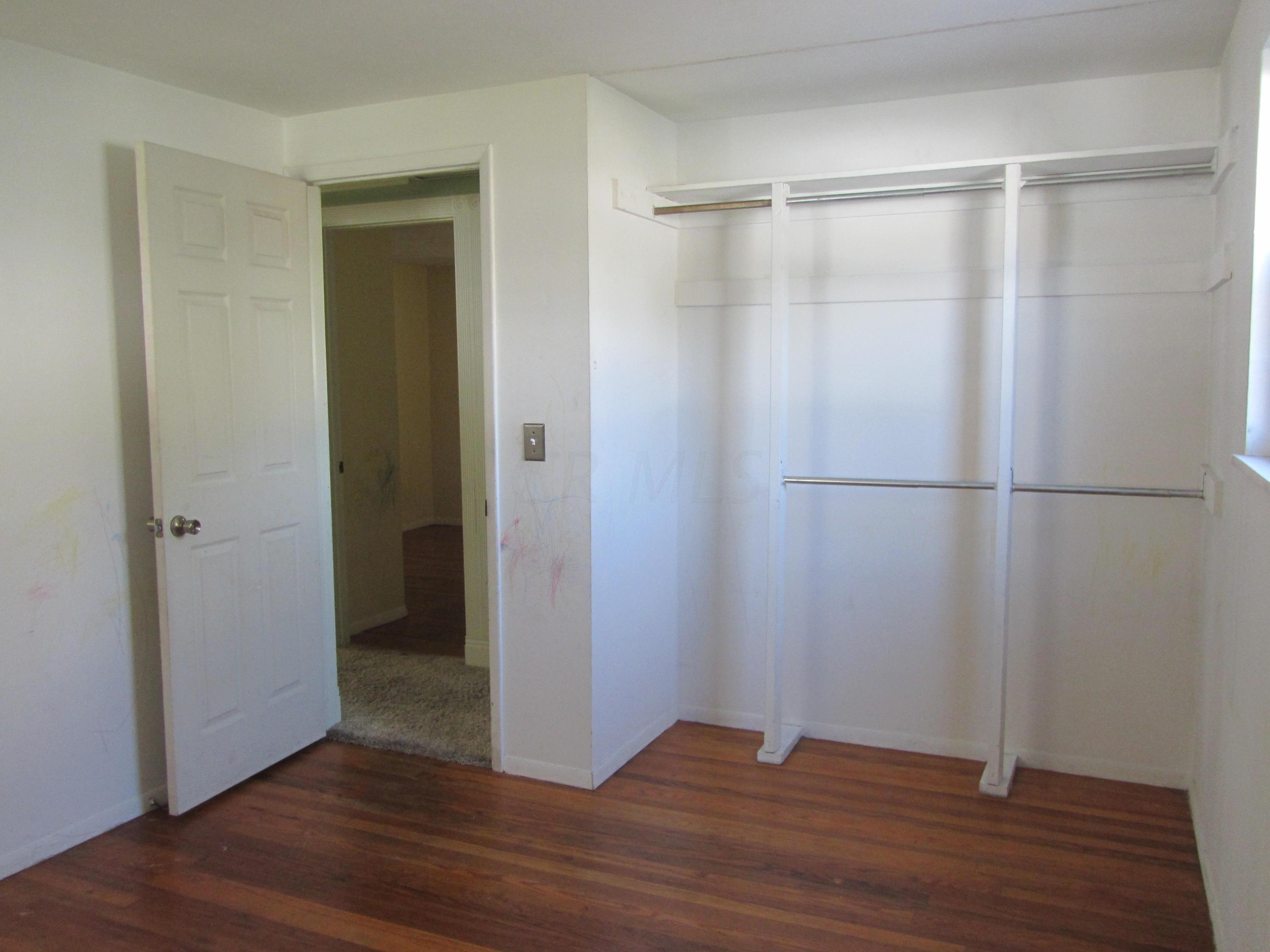 4022 Randell Road Columbus, OH 43228 - Photo 15 of 38 Gallery Image 15