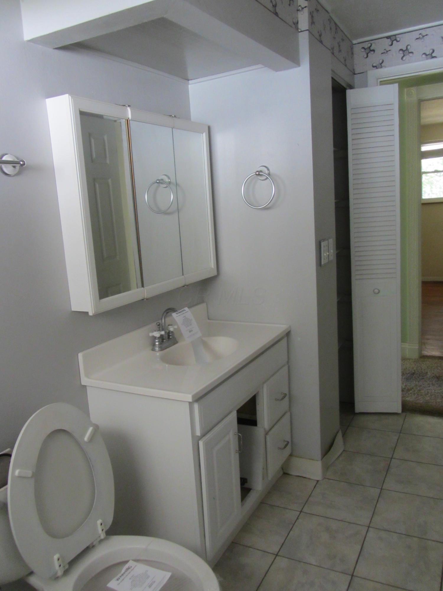 4022 Randell Road Columbus, OH 43228 - Photo 18 of 38 Gallery Image 18