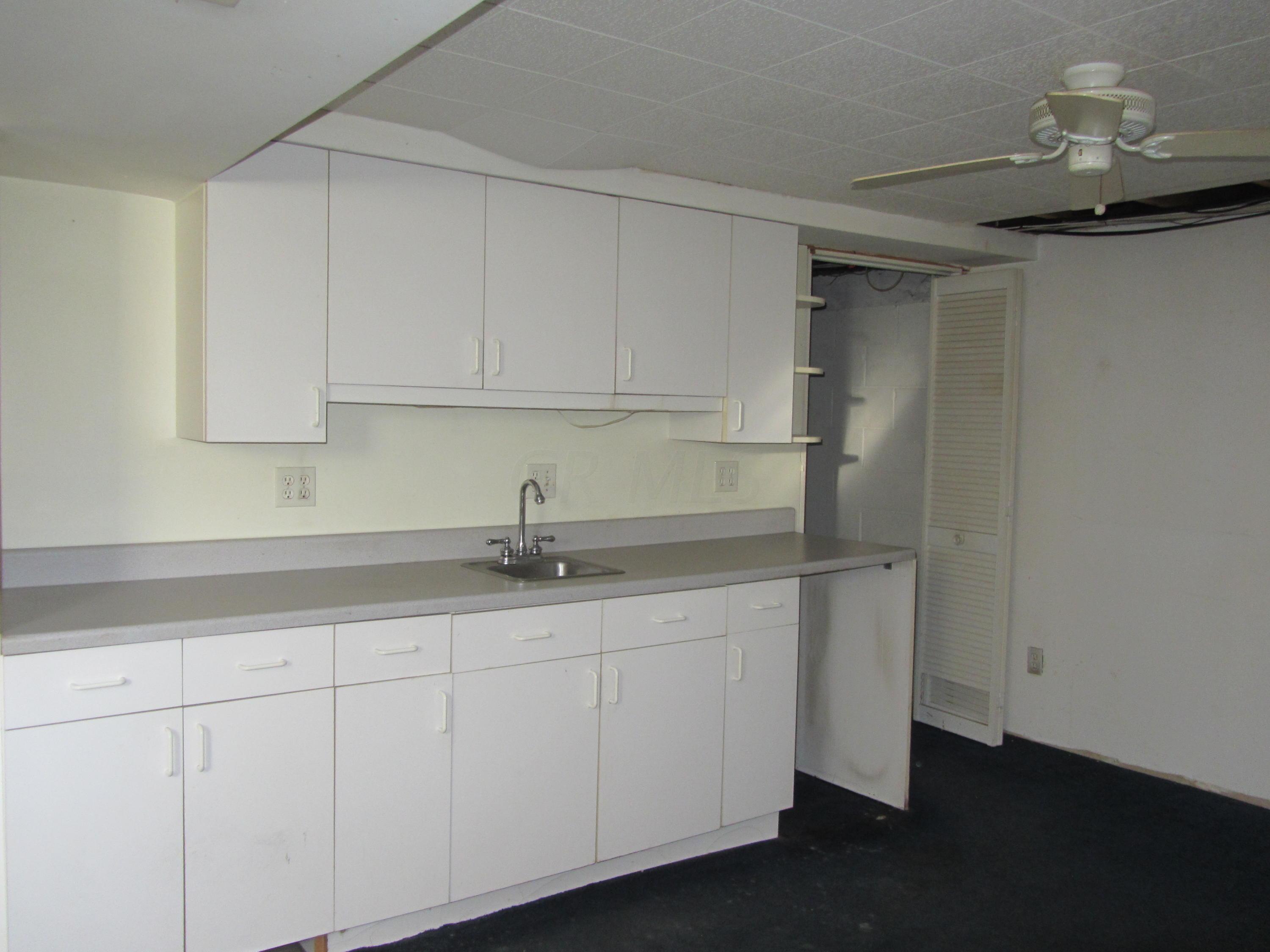 4022 Randell Road Columbus, OH 43228 - Photo 22 of 38 Gallery Image 22