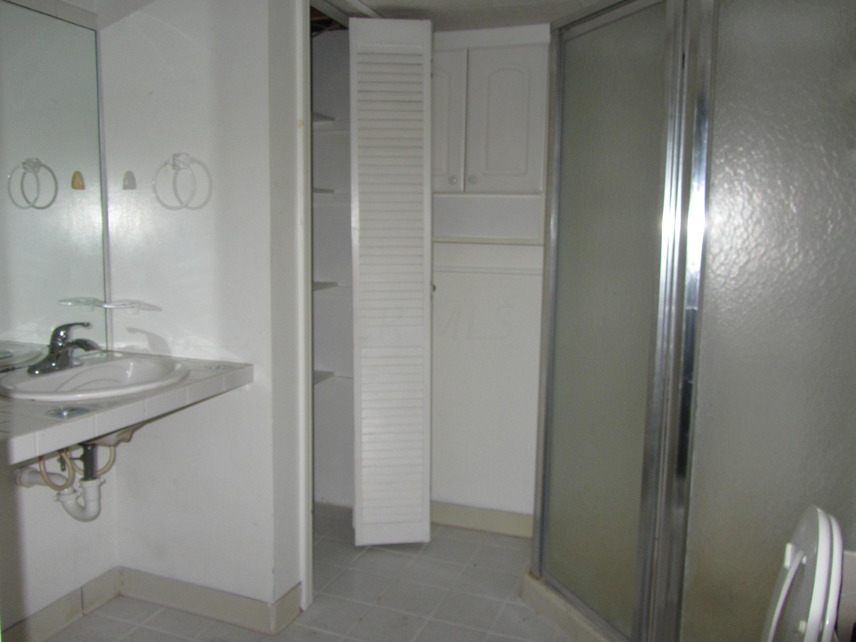 4022 Randell Road Columbus, OH 43228 - Photo 27 of 38 Gallery Image 27