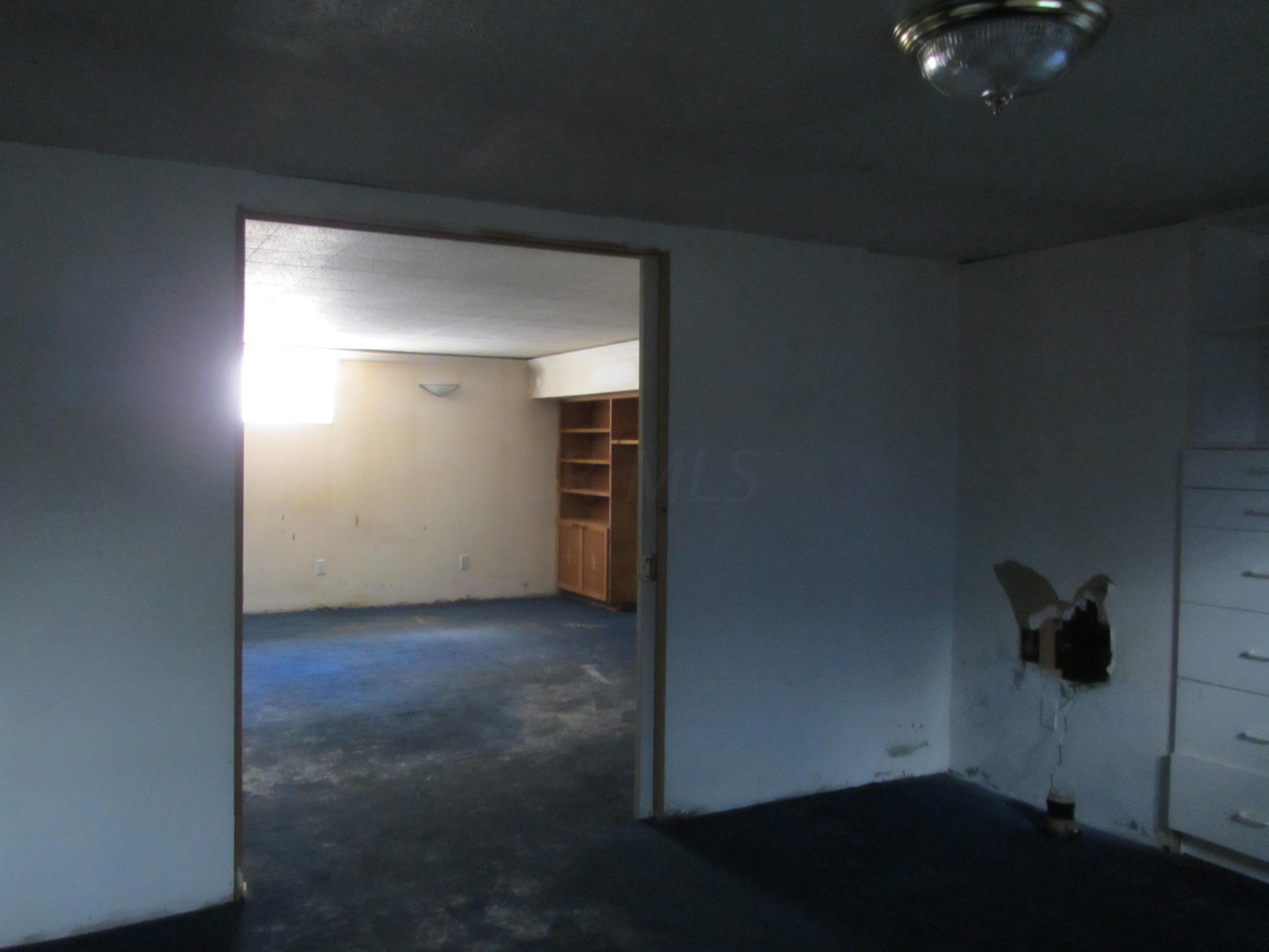 4022 Randell Road Columbus, OH 43228 - Photo 28 of 38 Gallery Image 28