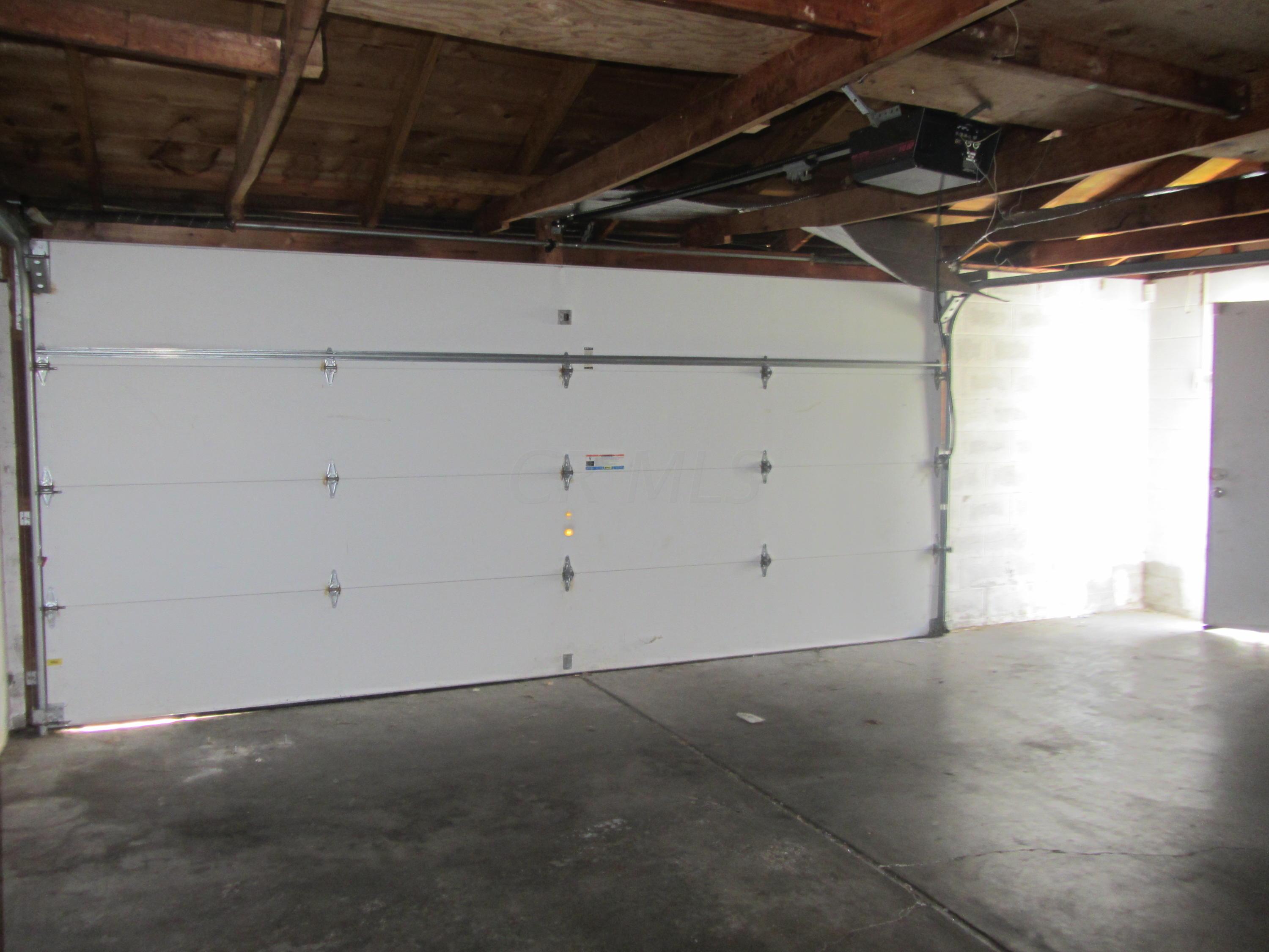 4022 Randell Road Columbus, OH 43228 - Photo 36 of 38 Gallery Image 36