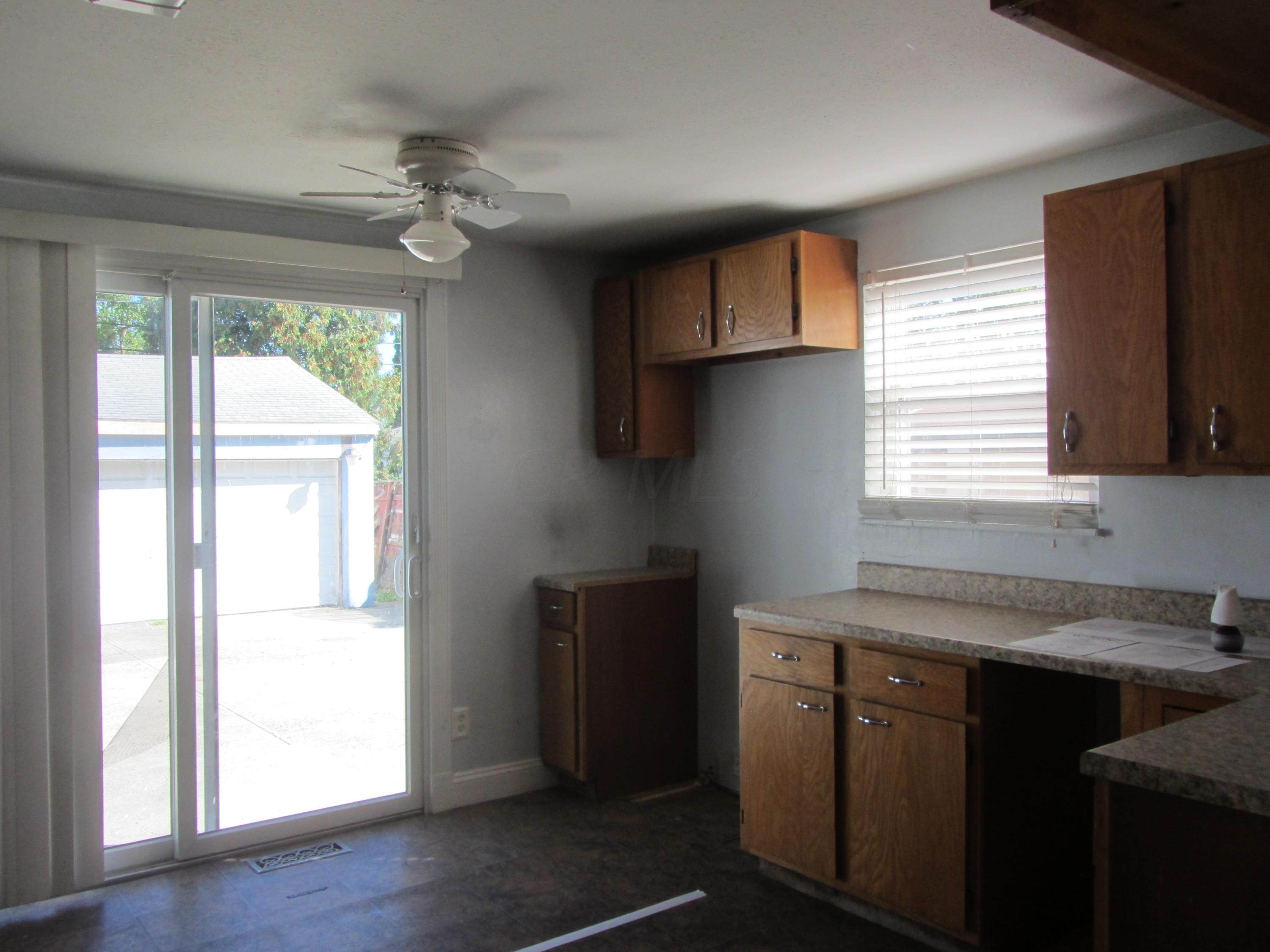 4022 Randell Road Columbus, OH 43228 - Photo 8 of 38 Gallery Image 8