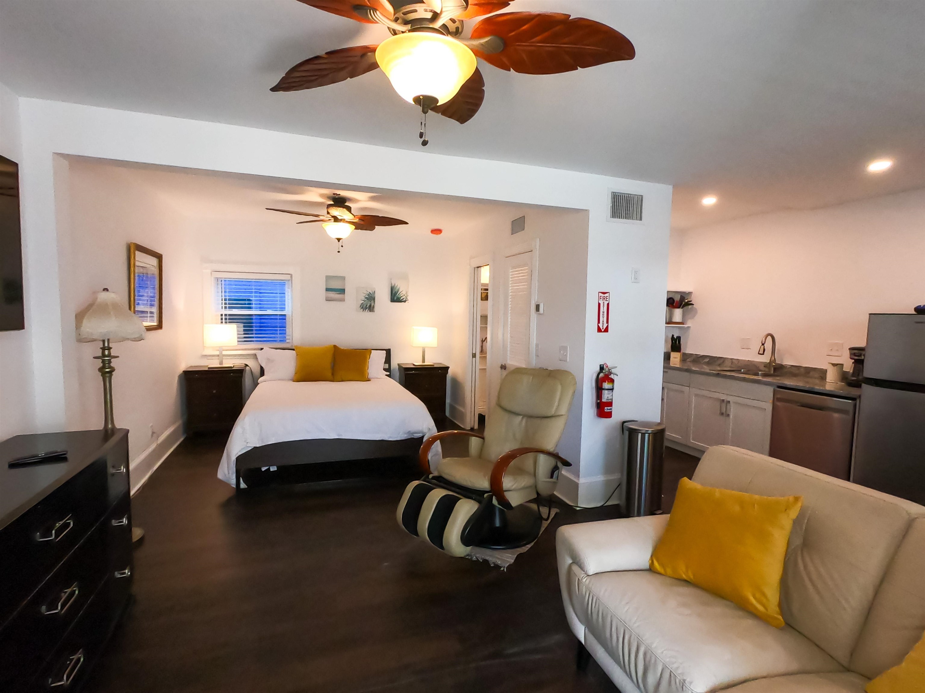 177 Riberia Street St. Augustine, FL 32084 - Photo 15 of 61