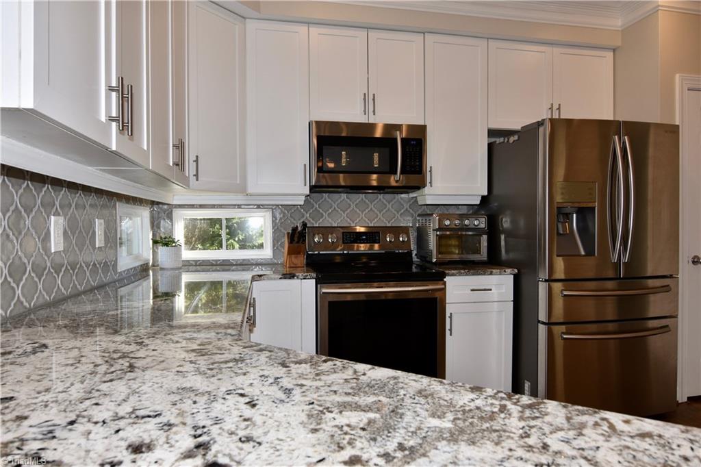 149 Windrush Road Winston-Salem, NC 27106 - Photo 10 of 30 Gallery Image 10