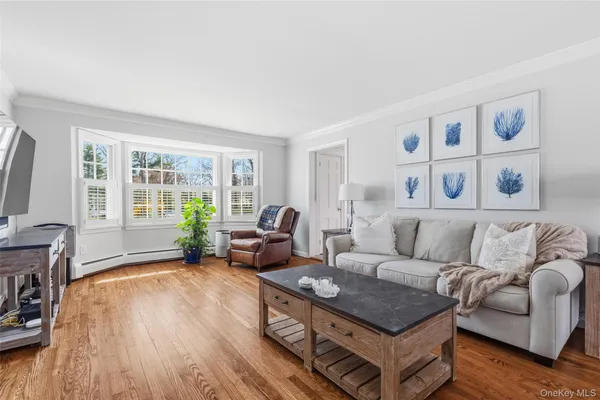 $1,295,000 | 19 Deer Run Road, South Salem, NY 10590