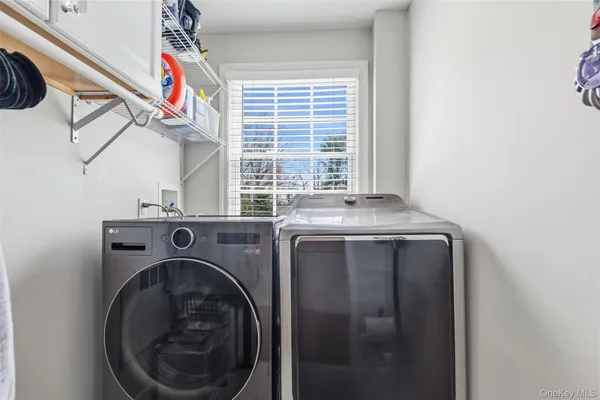 $1,295,000 | 19 Deer Run Road, South Salem, NY 10590