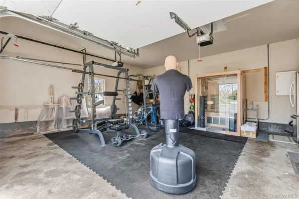 $1,295,000 | 19 Deer Run Road, South Salem, NY 10590