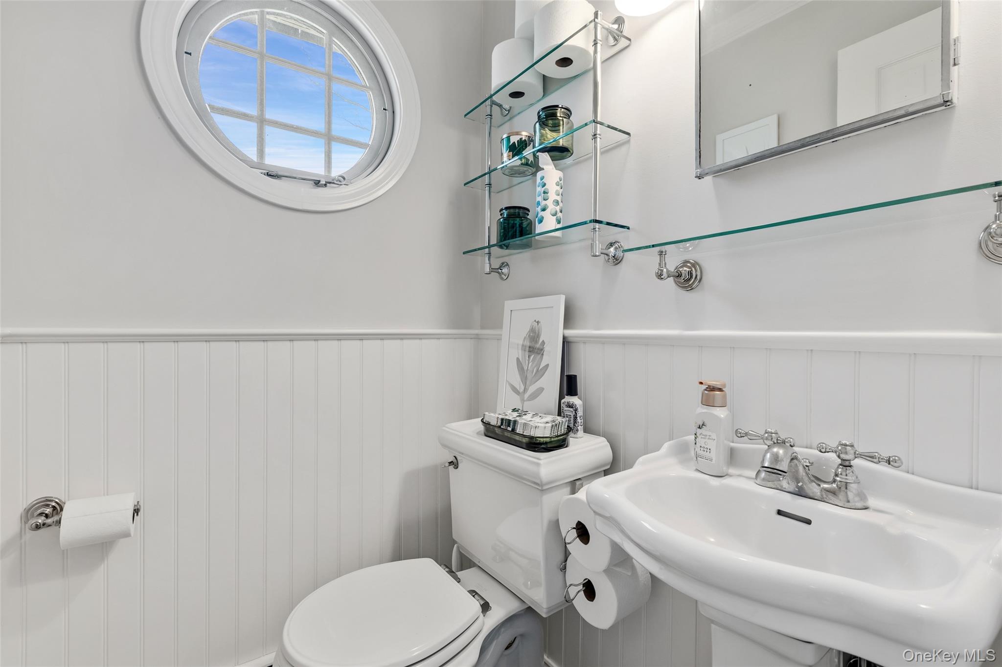 19 Deer Run Road South Salem, NY 10590 - Photo 5 of 43 Powder room