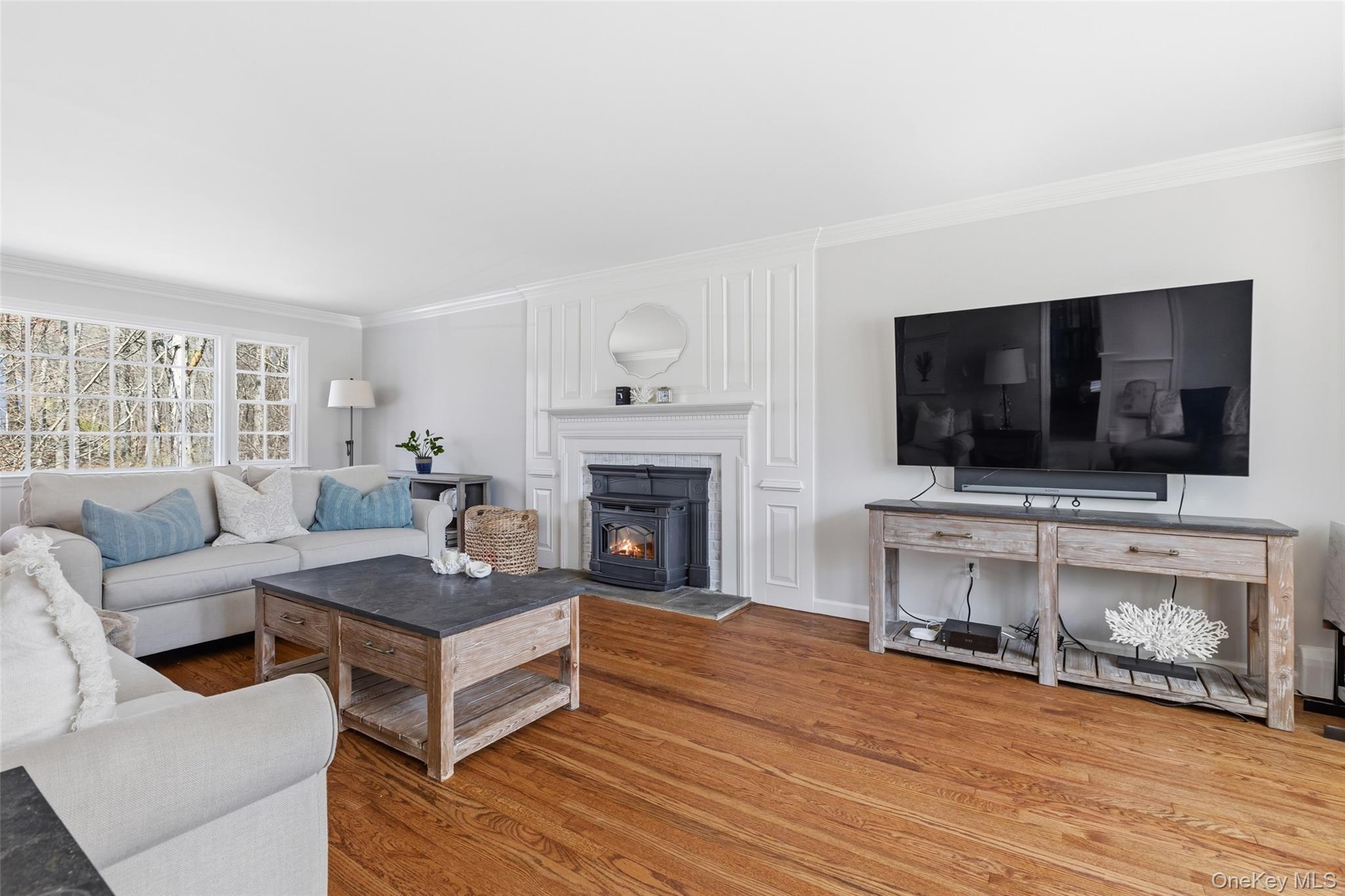19 Deer Run Road South Salem, NY 10590 - Photo 10 of 43 Living room with pellet fireplace.