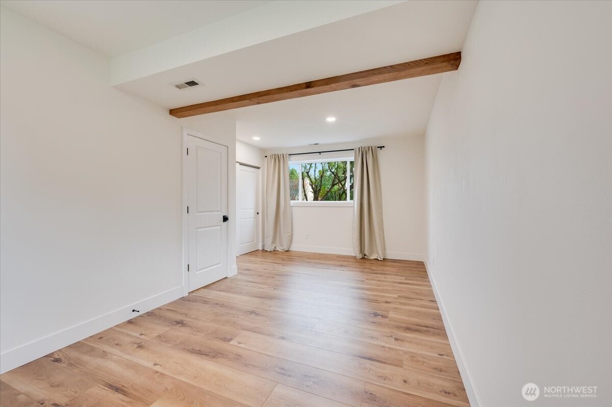 16904 23rd Avenue Southeast Bothell, WA 98012 - Photo 21 of 30